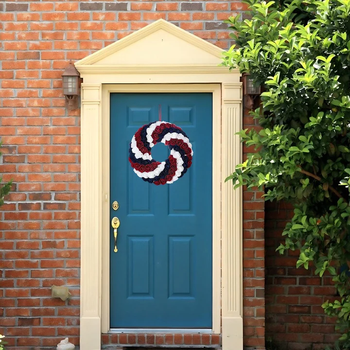 How to Build Your Own Red White and Blue Wreath - The Zen Universe