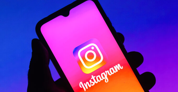 Breaking the Illusion: Instagram Lawsuit Reveals the Dark Side of Influencer Culture