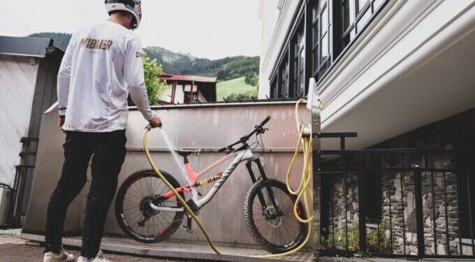 properly Cleaning and Inspecting Your Bike After Each Ride