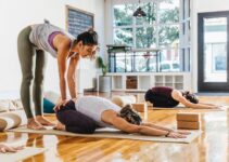 From Yoga Lover to Yoga Leader: The Journey to Becoming an Instructor
